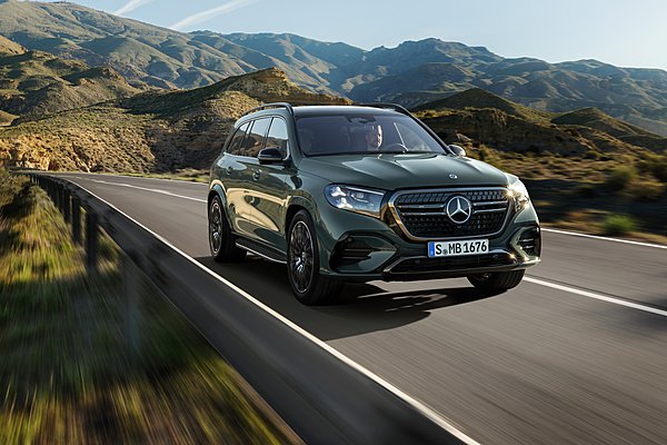 Στην Ελλάδα η ανανεωμένη Mercedes GLS - Οι τιμές και οι εκδόσεις (πίνακας)
