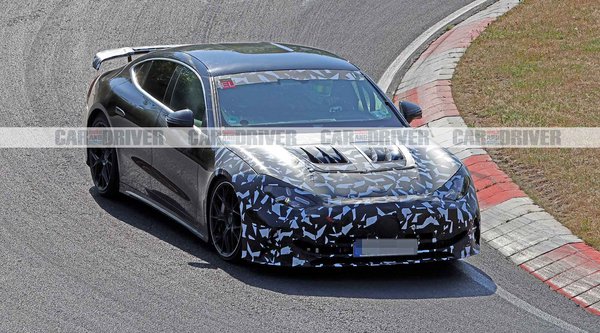 Mercedes: Οι 1.169 PS δεν είναι αρκετοί - Ετοιμάζει ακόμα πιο ακραία έκδοση της AMG GT 4-Door Coupe (photos)