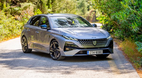 Το Peugeot 308 αλλάζει τα πάντα - Νέος σχεδιασμός και ποικιλία κινητήρων