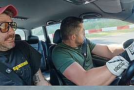 Ο Charoudin έκανε το «σώσιμο του αιώνα» στο Nurburgring - Το Audi RS4 γλίστρησε με 180 km/h (video)
