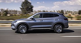 Αυτό το SUV πάει Καλαμάτα-Ορεστιάδα με ένα γέμισμα - Η τιμή του στην Ελλάδα