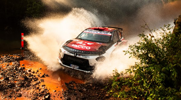 WRC: Η Lancia ξανά στον θρόνο της - Κατέκτησε το πρωτάθλημα στην πρώτη σεζόν μετά την επιστροφή της