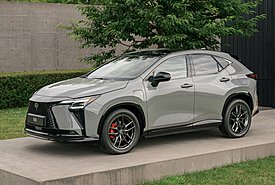 Ανανεώθηκε το Lexus NX: 307 PS και 100 km ηλεκτρική αυτονομία (photos)