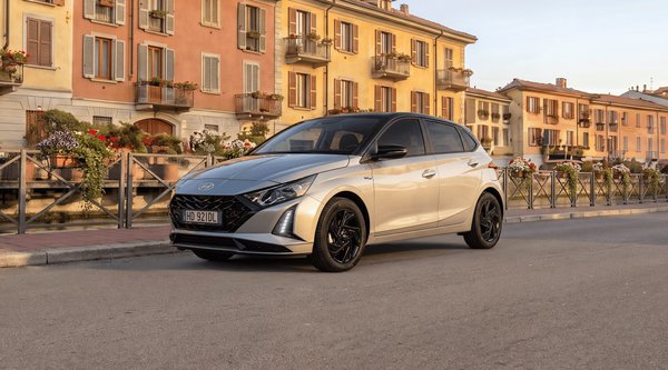 Αποκάλυψη για το νέο Hyundai i20 - Οι τιμές στην Ιταλία (πίνακας)