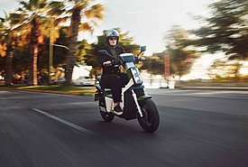 NOOS: Μερίδιο αγοράς 50,08% στα ηλεκτρικά Light Scooters