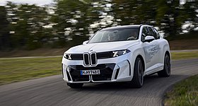 Η BMW iX5 Hydrogen πλησιάζει και δοκιμάζεται σε πραγματικές συνθήκες (photos)