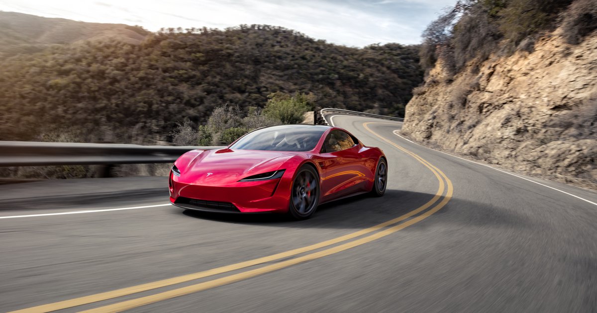 Κάλλιο αργά παρά ποτέ! Το Tesla Roadster αποκαλύπτεται και μπαίνει στην παραγωγή!