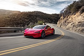 Κάλλιο αργά παρά ποτέ! Το Tesla Roadster αποκαλύπτεται και μπαίνει στην παραγωγή!