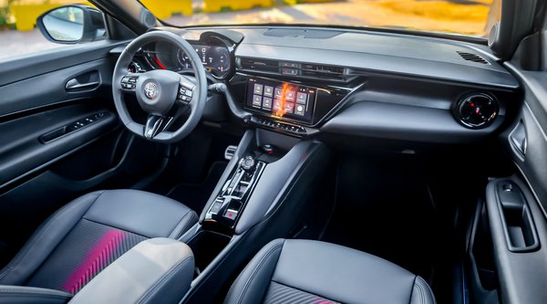 Αυτό είναι το φθηνότερο μοντέλο της Alfa Romeo στην Ελλάδα (τιμές-εκδόσεις)