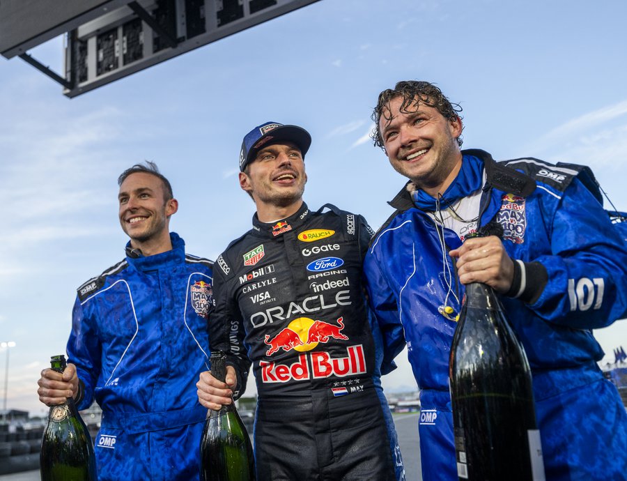 Ο Έλληνας που τόλμησε να τα «βάλει» με τον Max Verstappen – Τι συνέβη στην πίστα (videos)