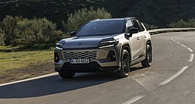 Η Toyota ετοιμάζει το πρώτο της range extender μοντέλο - Όλες οι πληροφορίες