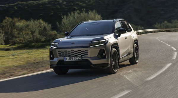 Η Toyota ετοιμάζει το πρώτο της range extender μοντέλο - Όλες οι πληροφορίες