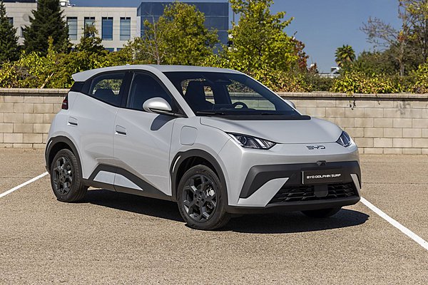 Στην Ελλάδα το νέο BYD Dolphin Surf - Δείτε τιμές, εκδόσεις και εξοπλισμό (πίνακας)