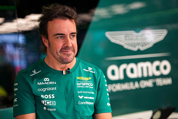 Ο κύβος ερρίφθη: Συνεχίζει με την Aston Martin ο Fernando Alonso