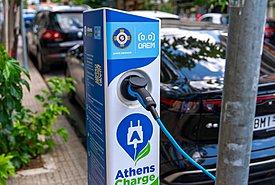 Επιβεβαίωση Car and Driver: Από 1/10 το νέο σύστημα φόρτισης στον Δήμο Αθηναίων - Το κόστος