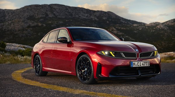 BMW: Η νέα Σειρά 3 καταργεί τους diesel κινητήρες - Η εξήγηση της γερμανικής φίρμας
