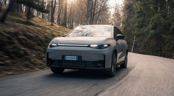 Ανανέωση για το Leapmotor C10 - Αυξημένη ισχύς και μεγαλύτεροι αποθηκευτικοί χώροι (photos)