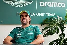 «Μπηχτή» του Alonso για τον Hamilton: «Όταν εγκαταλείπω εγώ, ο αγώνας δε σταματάει»