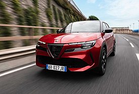 Alfa Romeo: Ανανέωση για την Junior - Με πλουσιότερο βασικό εξοπλισμό (photos)