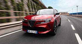 Alfa Romeo: Ανανέωση για την Junior - Με πλουσιότερο βασικό εξοπλισμό (photos)