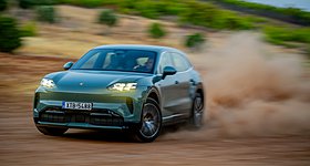 Η Porsche αλλάζει στρατηγική - Όλα τα νέα μοντέλα που έρχονται
