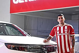 Οι παίκτες του Ολυμπιακού στην Auto Athina 2026 – Ποιο περίπτερο επισκέφθηκαν