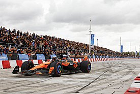 Οι πιο εντυπωσιακές στιγμές του Allwyn x McLaren Racing: Live in Athens (video & photos)