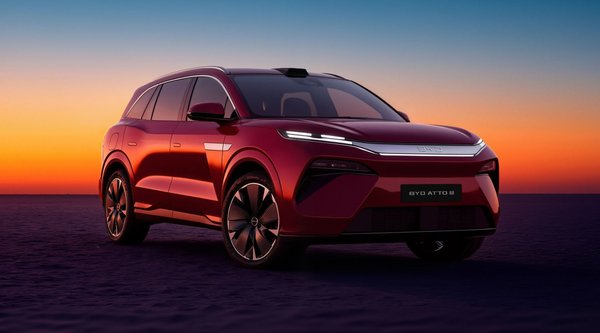 BYD ATTO 8: Αποκάλυψη για την SUV ναυαρχίδα - Αυτονομία 653 km και ταχυφόρτιση που «ζαλίζει» (photos)