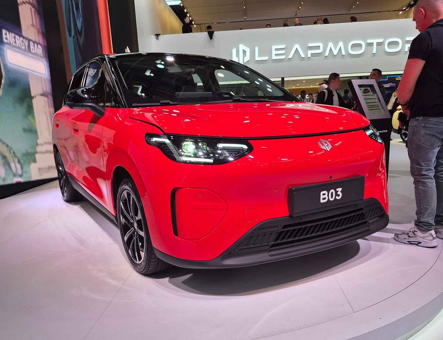 Leapmotor B03: Είδαμε από κοντά το νέο ηλεκτρικό hatchback που έρχεται στην Ευρώπη (video)