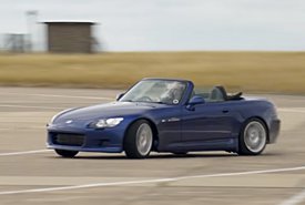 S2000 vs Integra vs Civic: Ποιο εμβληματικό μοντέλο της Honda είναι το καλύτερο; (video)