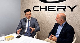 Chery: Τι απαντά για εργοστάσιο στην Ελλάδα, τα προσιτά αυτοκίνητα και τον ανταγωνισμό με Toyota και Volkswagen
