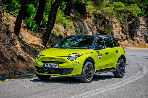 FIAT 600 Hybrid Icon: Με αυτόματο κιβώτιο και όφελος έως 1.630 € - Η νέα τιμή
