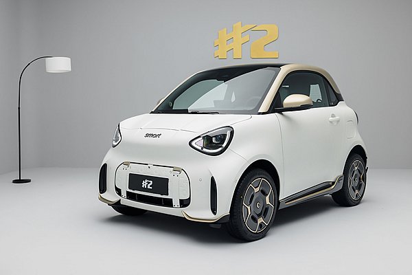 Στην Ελλάδα το smart #2 - Οι τιμές όλων των εκδόσεων (πίνακας)