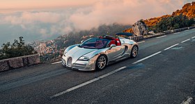 H Bugatti ανακατασκεύασε μία από τις πιο ιδιαίτερες Veyron όλων των εποχών (photos)