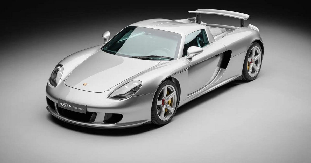 Porsche Carrera GT: Πωλείται ένα από τα πιο εμβληματικά supercars των Γερμανών