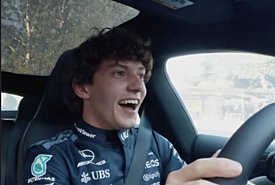 Mercedes: Ο Antonelli έπεσε πάνω σε φράχτη με μια AMG GT - Δείτε το ξεκαρδιστικό video