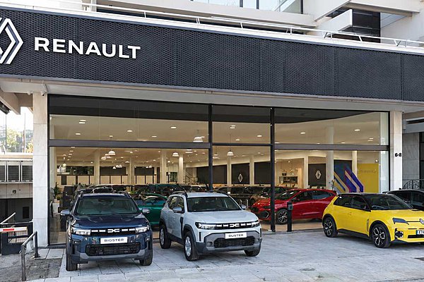 Renault ΕΚΚΑ Αυτοκίνητα Α.Ε.: Νέα έκθεση καινούριων και μεταχειρισμένων στη Λ. Κηφισίας (photos)