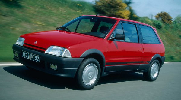 Citroen AX: 40 χρόνια από την παρουσίαση του «επαναστατικού» αυτοκινήτου πόλης (photos)
