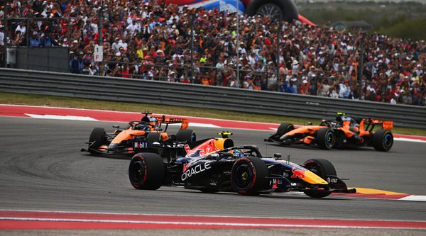 F1: Ξεκαθαρίζει το τοπίο για τους V8 κινητήρες - Κυβισμός, ισχύς και ηλεκτροκινητήρας στο προσκήνιο