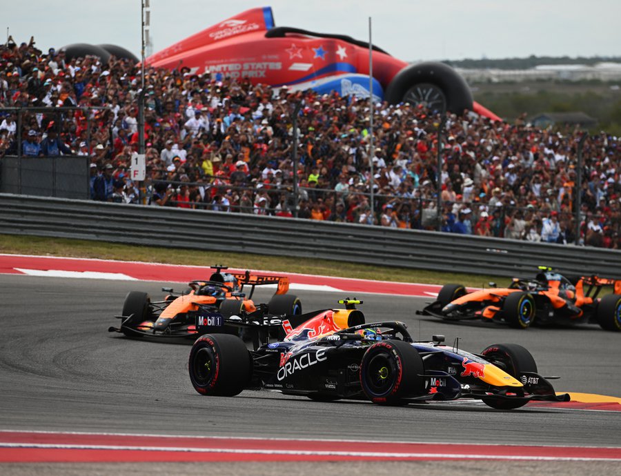 F1: Ξεκαθαρίζει το τοπίο για τους V8 κινητήρες - Κυβισμός, ισχύς και ηλεκτροκινητήρας στο προσκήνιο