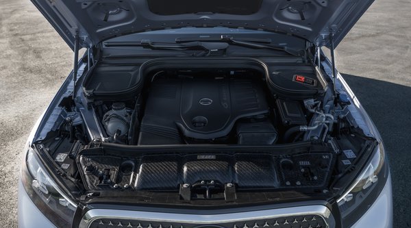 Mercedes-Benz: Νέος κινητήρας 1.500 cc με 231 PS και τεχνολογία από τη Formula 1
